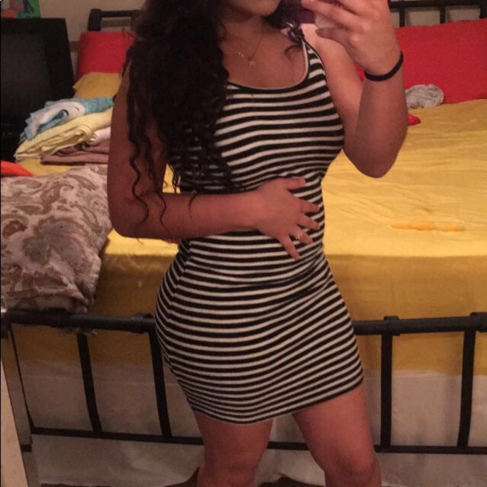 Striped mini dress - Picture 4 of 4